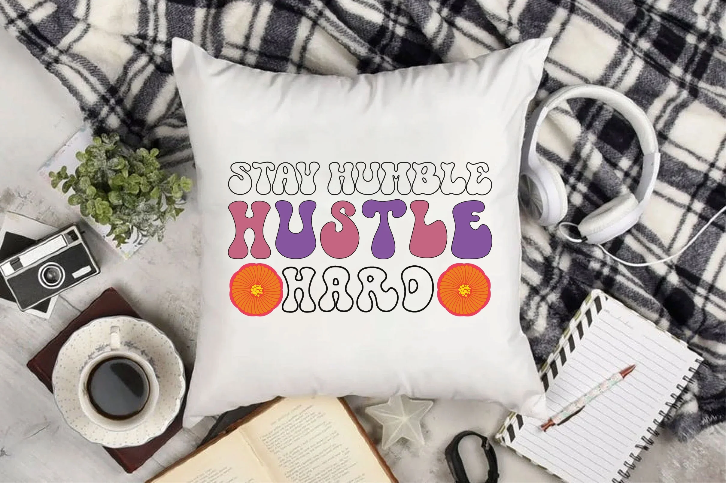 Retro Inspirational Inspirational Quotes SVG Bundle - Image 16